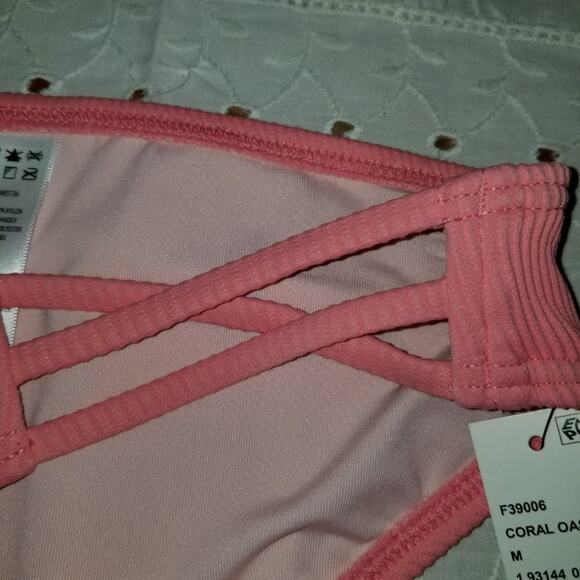 Sundazed Stunner Strappy Sides Bikini Bottom Size Medium - Picture 5 of 6